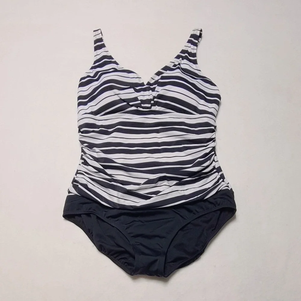 Swim Solutions Women's Black White Striped V-Neck Shirred One Piece Swimsuit 18 - Picture 1 of 6